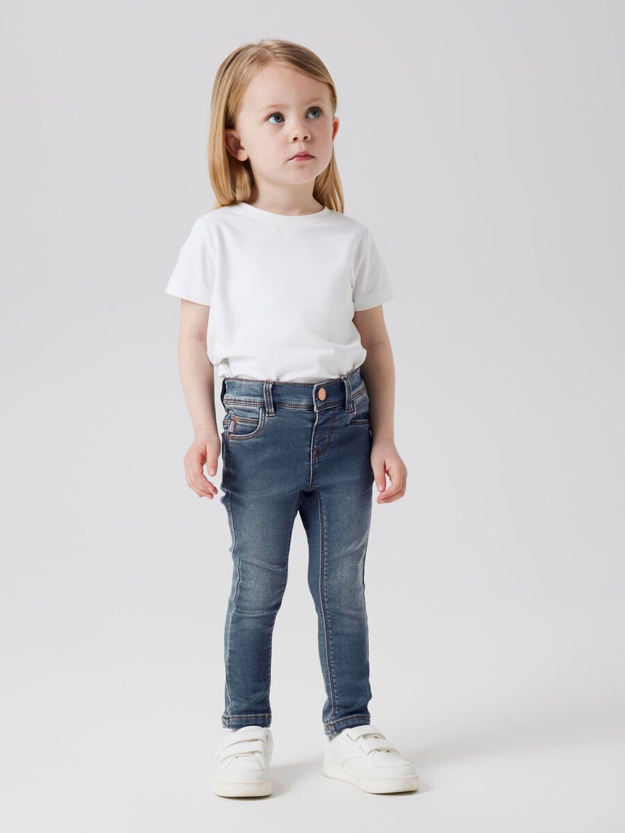 Skinny Fit Jeans Name It für Kinder, Detailansicht der schmalen Passform