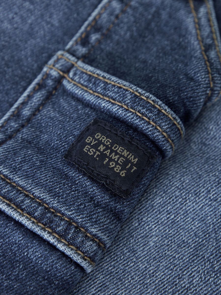 Tapered Jeans