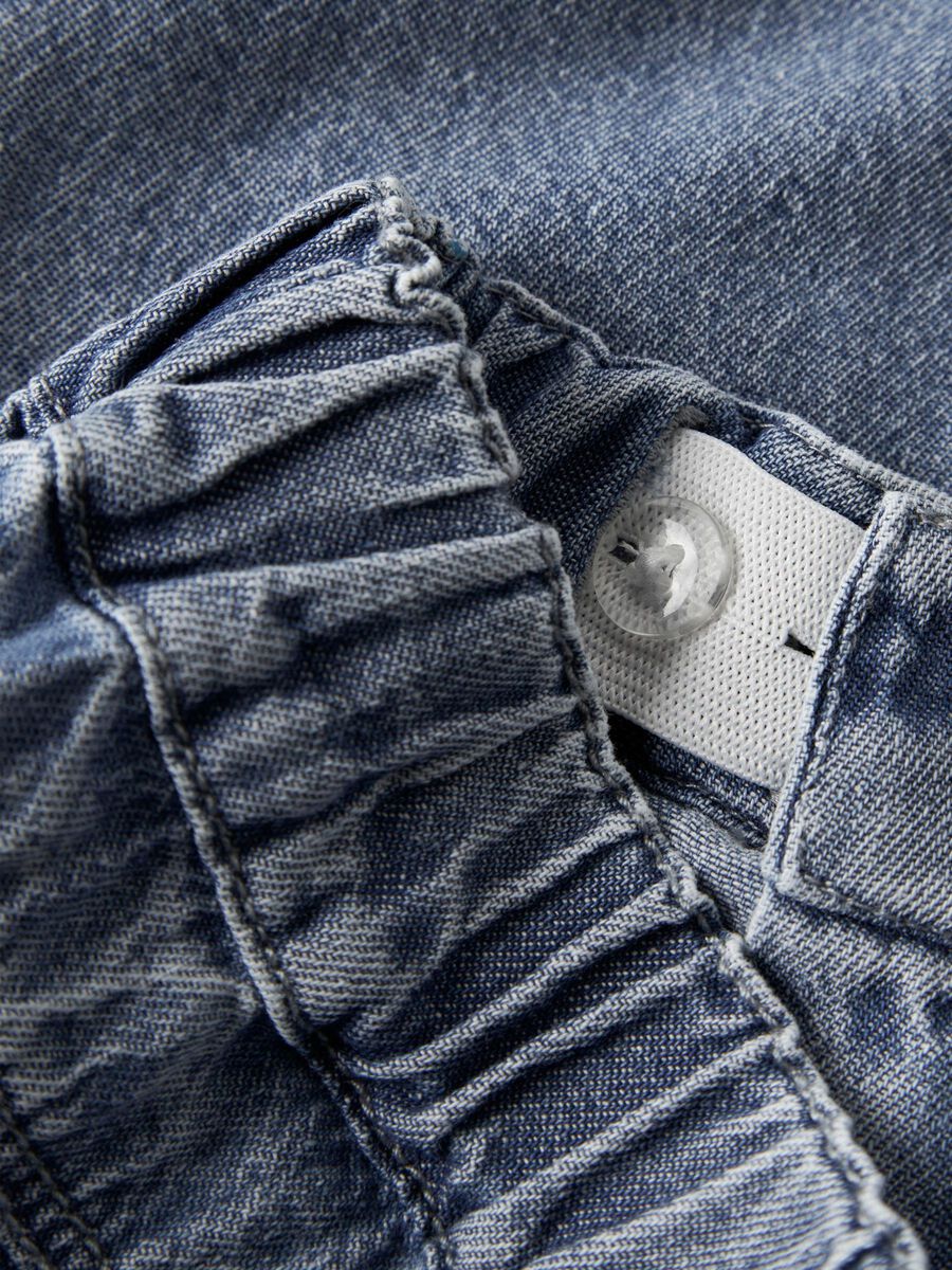 Lil' Atelier Bio-Baumwoll Jeans - lässige Baggy Fit Hose für Kinder mit leichten Abnutzungserscheinungen
