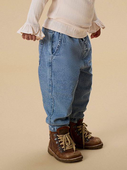 Lil' Atelier Kinder-Jeans aus 100% Bio-Baumwolle - Loose Fit mit Gesäß- und Fronttaschen in Größen 92-122