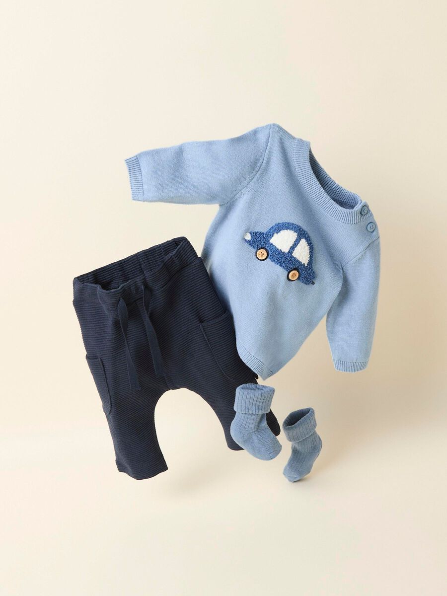 Blauer dünner Strickpullover mit Automotiv aus 100% Bio-Baumwolle von Name It - Modellansicht