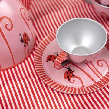 Teeservice aus Blech - Marienkäfer im Korb