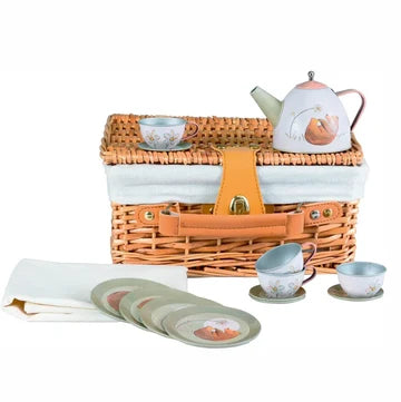 Teeservice aus Blech - Wald im Weidekorb