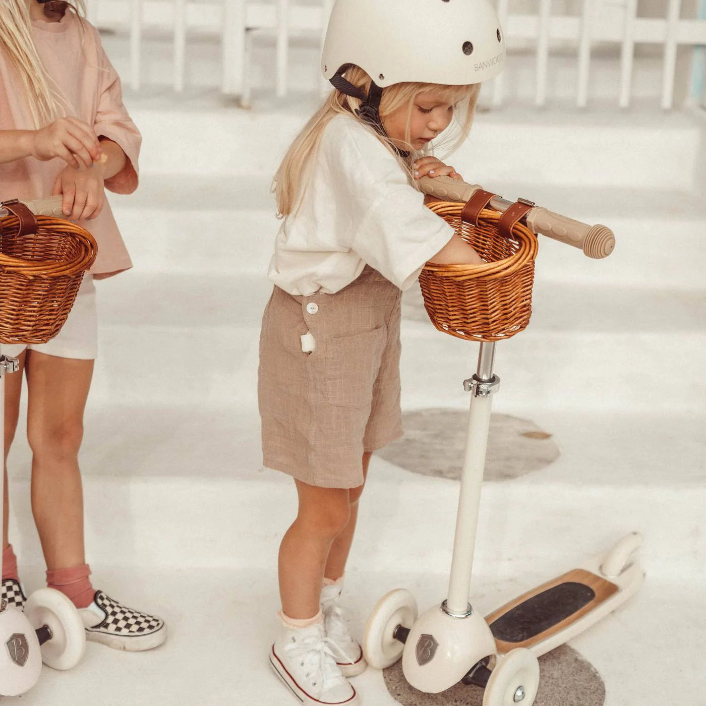 Scooter Banwood Creme