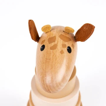 Pyramide Leonie die Giraffe