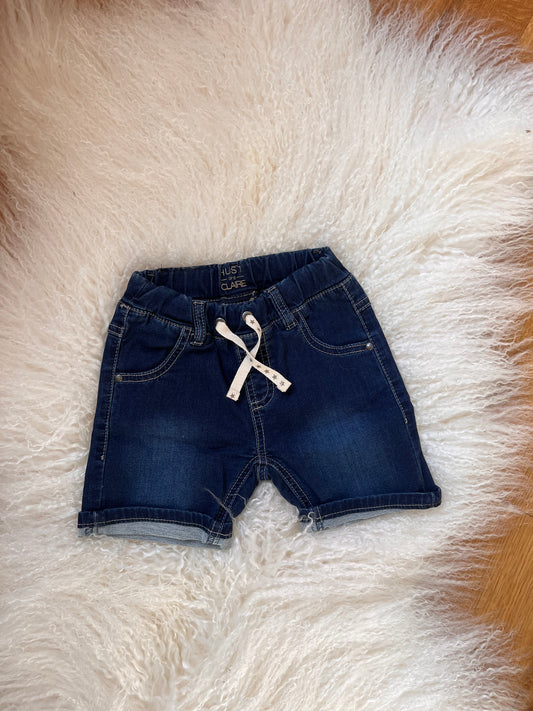 babymode kindermode kinderkleidung babykleidung blaue kurze jeans für kinder von hust&claire